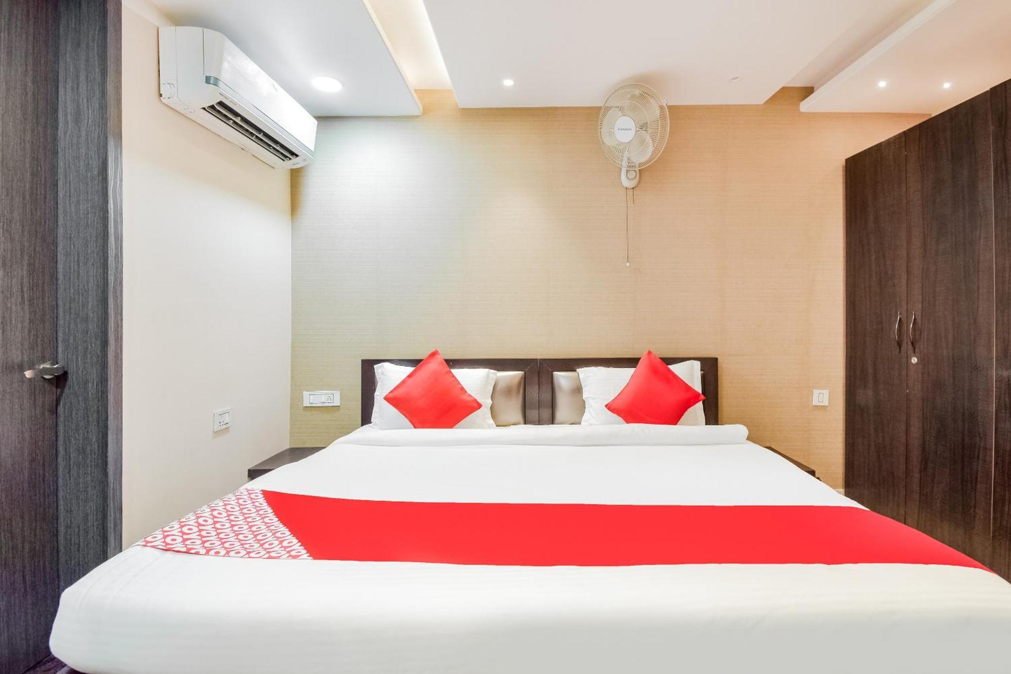 Super Hotel O The Moody Moon Hotel Divisione di Divisione di Jaipur Esterno foto