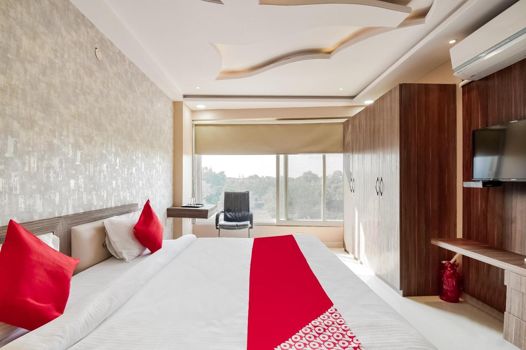 Super Hotel O The Moody Moon Hotel Divisione di Divisione di Jaipur Esterno foto