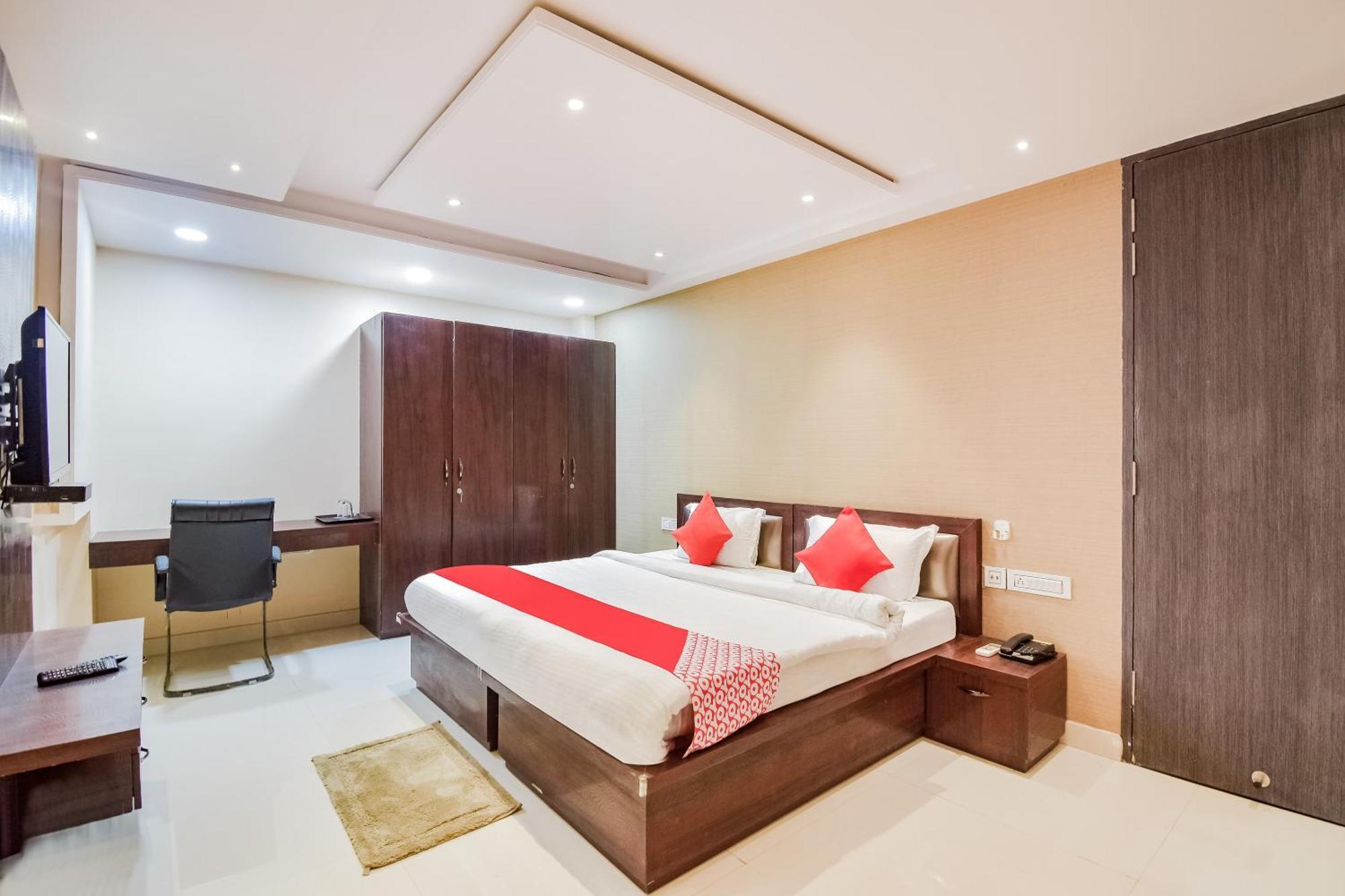 Super Hotel O The Moody Moon Hotel Divisione di Divisione di Jaipur Esterno foto